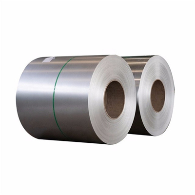 Duplex 2205 warmgewalzte Edelstahlspule HRC 508 mm 610 mm ID Holzpaletten