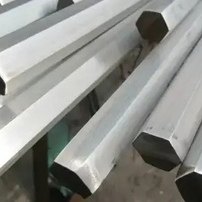 Sechskantstab aus Edelstahl 304L, 3 mm, extrem kohlenstoffarm, gebündelt