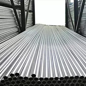 ASTM 240 316L Schweißrohr aus Edelstahl Nr. 4 8K Oberfläche 6000 mm Länge