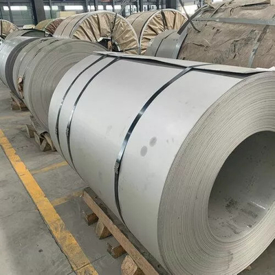 Duplex 2205 warmgewalzte Edelstahlspule HRC 508 mm 610 mm ID Holzpaletten