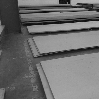 S32205 2205 Spezifische Wärmekapazität von Edelstahlplatten 0,46 KJ/Kg.K Härte ≤ 217HBW